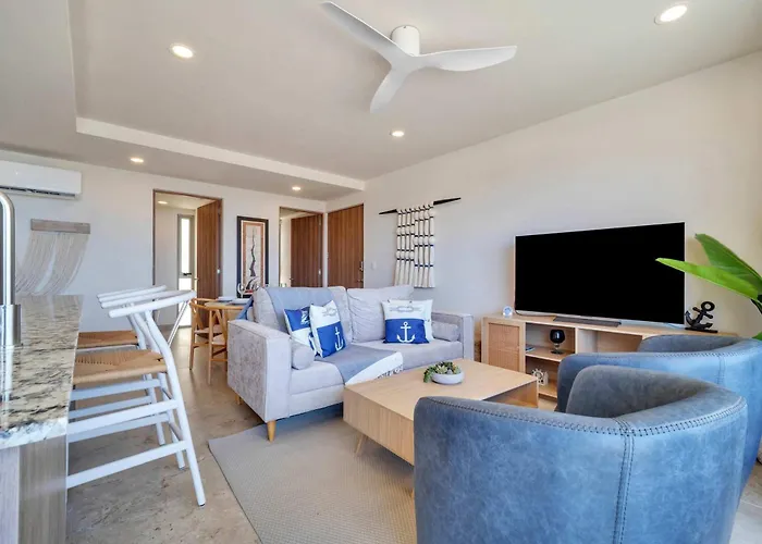 Marvelous Brand New 2 Bedroom - Pool With Ocean Views Cabo San Lucas